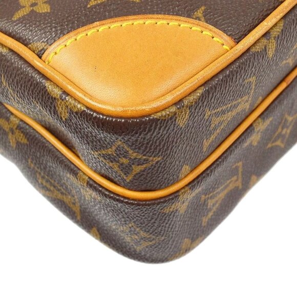 318384AF Louis Vuitton Crossbody Amazone Brown Monogram - Picture 4 of 10